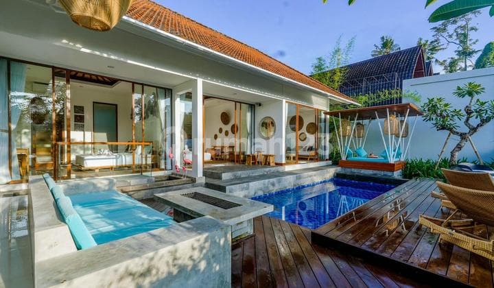 For Sale Luxury Modern Villa Near Nyanyi Beach