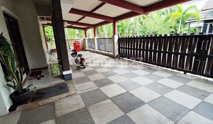 Dijual Murah Rumah Hoek Semi furnish Cluster Aralia, Harapan Indah 2,Bekasi