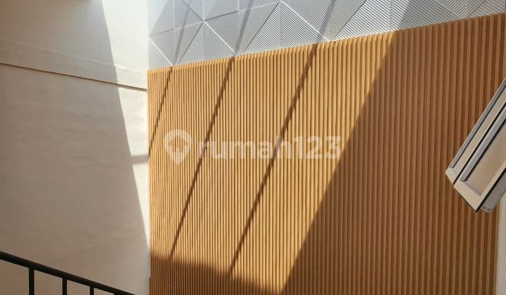 Dijual Rumah Baru Cantik ( 3 unit ) Mewah harga Murah 2 lantai di Harapan Indah