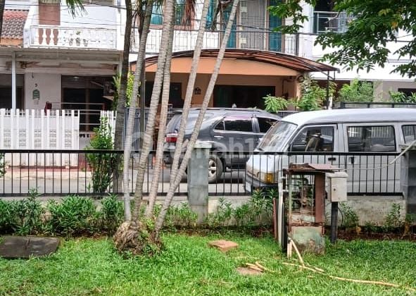 Dijual Rumah Siap Huni di Kelapa Gading Janur Elok Jakarta Utara