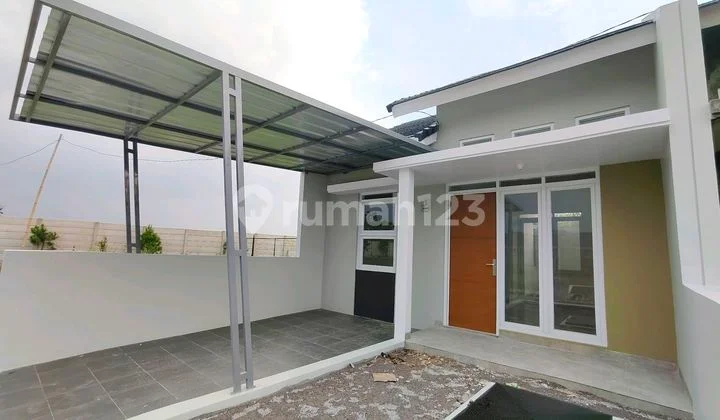 Rumah Baru Buah Batu Dekat Stt Telkom Bandung Selatan