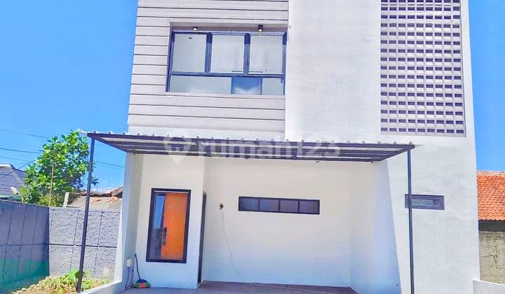 Rumah Shm Saturnus Margahayu Raya Bandung Timur