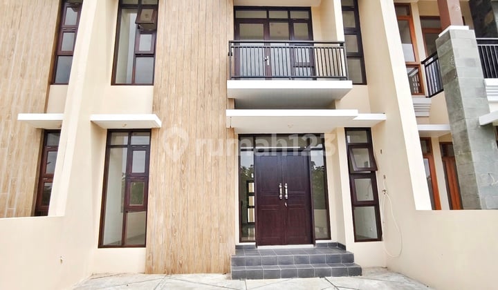 Rumah Strategis Ciwastra, Margahayu Raya Bandung