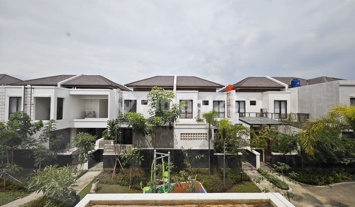 Rumah Modern, Di Cluster Fashagriya Podomoro Park, Shm + Imb On Hand