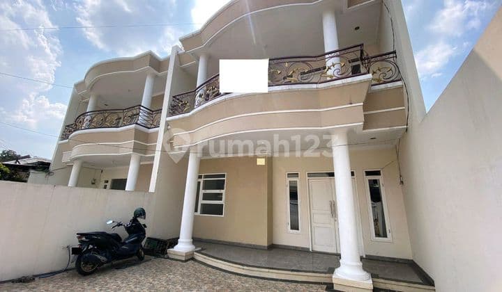 Rumah Cocok Untuk Tinggal / Kantor / Usaha Di Turangga Bandung