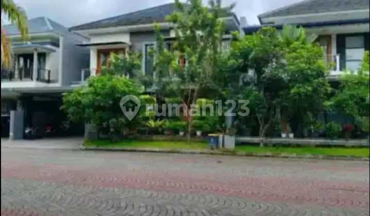 Mr 66306 Disewakan Rumah 2 Lantai Cantik Semifurnish di Ngaglik Sleman Ag