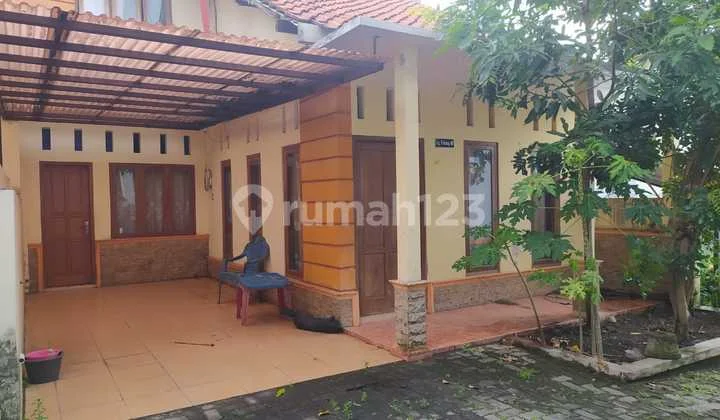 Mr 66222 House for Rent near UGM (Jd) Mr 66222 House for Rent near UGM (Jd)