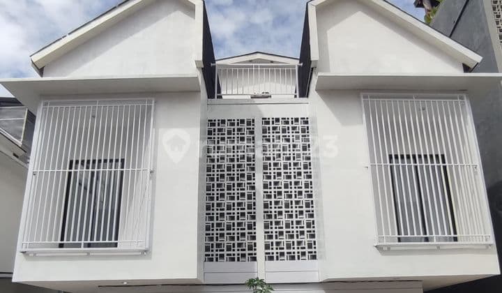 Rumah Murah 500 Jtan Di Bandung, 2 Lantai Shm, Sayap Setiabudi, Dekat Kampus Upi