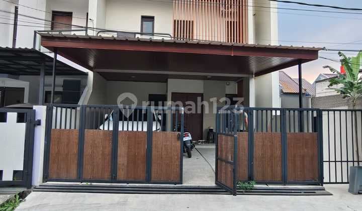 Rumah Siap Huni 2 Lantai Di Antapani Bandung - Semi Furnished, Lokasi Strategis Dekat Griya & Rsia Graha Bunda
