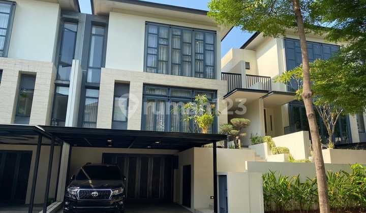 Di Jual Cepat Rumah Mewah Navapark Bsd City, Cluster Premium Di Cbd Bsdrumah Dengan Private Swimming Poolspek:3 Lantailebar 10lt 220lb 2853 Kamar Tidur3 Kamar Mandir1 Kamar Tidur & Mandi Artsemi Furnishswimming Pool 3m X 9mshmlistrik 7700 Watt~turun Harga