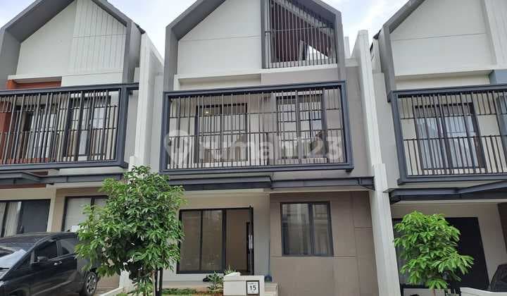 Rumah Baru Gading Serpong Bagus Siap Huni Leonora @Gading Serpong LT 84 M2 / LB 144 M2kt. 3 / Kmd. 3Attic Room + Area Terbuka Hadap Timur Lautsmart Home System Smart Door Locksolar Panelpompa Aircanopy Cctv 4 Titik PPJB Dekat Club House
