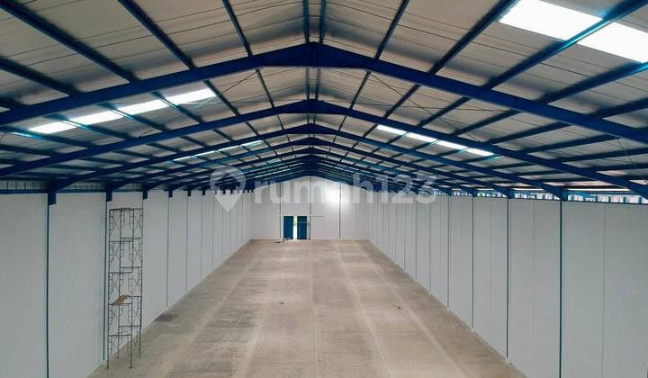 Gudang di Pasar Kemis Tangerang Luas Tanah 7632 M2 LB Total 4580 M2 (23,5 X 97,5 Per Unit) Ada 2 Unit Gandeng Lokasi Gudang Dalam Kawasan Ceiling 10 Meter