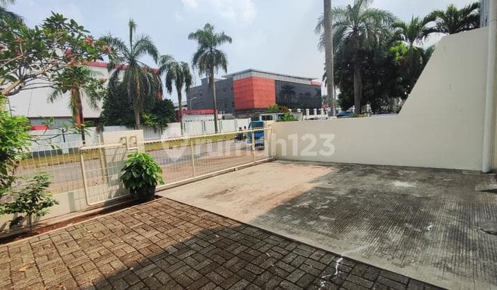 Gudang Tekno Siap Pakai Lt 12 X 46,5 M Lb 12 X 30 M Hgb Pribadi Ada Kantor , Masih Ada Tanah Dibelakang