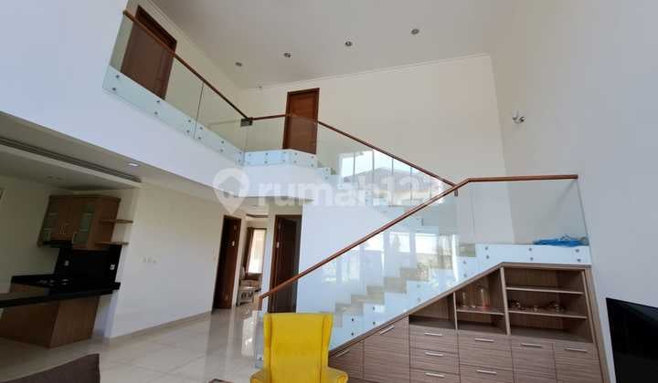 Rumah Asri Siap Huni Di Lippo Karawaci Central Dekat Sekolah Sdh Sph Univ Uph Taman Cendana Golf Shm Lt 300 M2 Bangunan 2 Lt 4 + 1 Kt & 3 + 1 Km Hrg Jual 6,5 M Nego