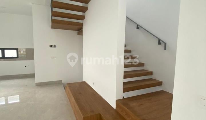 Rumah BSD Baru Eonna- Aerra LT 112M2 LB 192M2 KT 4 + 1 KM 4 + 1 Carport 2 Ac Air Pam