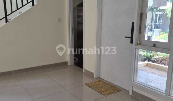 Rossini Symphonia House 4+1 Bedrooms, 4 Air Conditioning Units, Kitchen Set, Canopy, Strategic Location