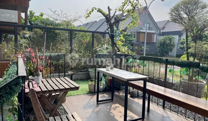 Termurah!! Dijual Rumah Siap Huni di Cluster Caelus Lebar 10Greenwich BSD Lokasi Sangat Strategis, di Perbatasan BSD dengan Gading Serpong. Dekat Sekolah Ipeka, Nanyang, St.john, Pusat Kuliner Goldfinch, Anniva, Ararasa, Mall Qbigfasilitas 3 Swimming Pool