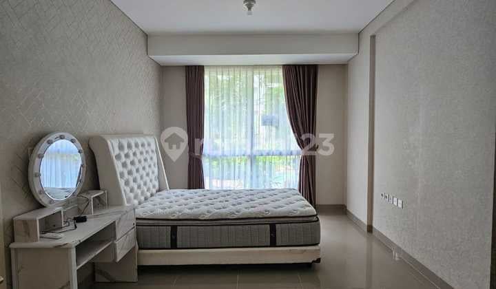 Rainbowsprings Condovilla 2br Unit Sangat Special! 98jt / Tahun Minimal 2th, Deposit 20jt (nego Tipis) 2 Bed Room - Lantai Ground Lokasi Sangat Special Langsung Menghadap Forest Lagoon Tipe: 2br Luas : 84,41 M2 Semi Gross Kamar Tidur : 2+1 Kamar Mandi : 2