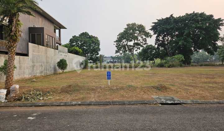Paramount Hills View Golf Lot