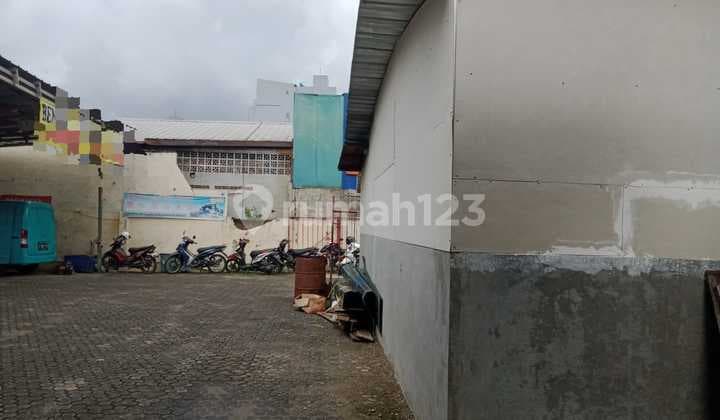 Dijual Tempat Usaha di Kawasan Strategis Dekat Jl. Pramuka Raya, Jakarta Timur