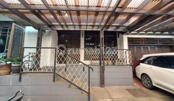 Dijual Rumah Cocok Untuk Kantor, Mini Market Atau Usaha Lain Pinggir Jalan Raya di Tegal Parang Mampang Jakarta Selatan