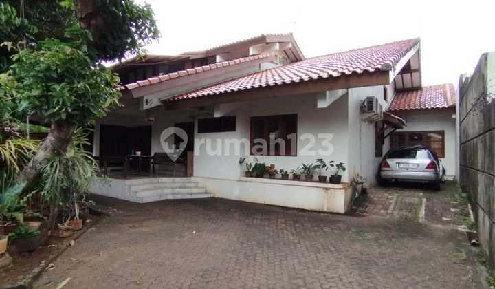 Dijual Rumah Cocok Untuk Usaha Kos2an Dekat Kampus Binus Kemanggisan, Kemanggisan, Jakarta Barat