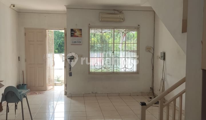 Di Jual Rumah Asri2 Lantai Siap Huni di Jakarta Barat