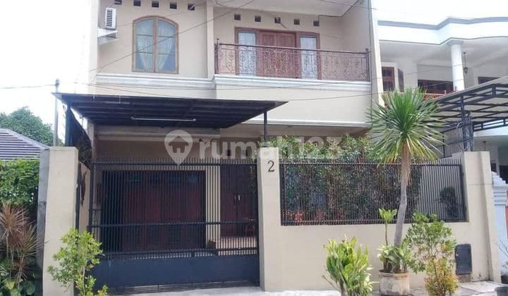 House for Sale in Kebon Jeruk, West Jakarta