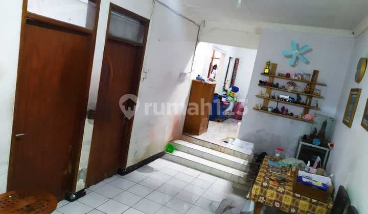 Rumah Nyaman Minimalis di Komplek Taman Rahayu