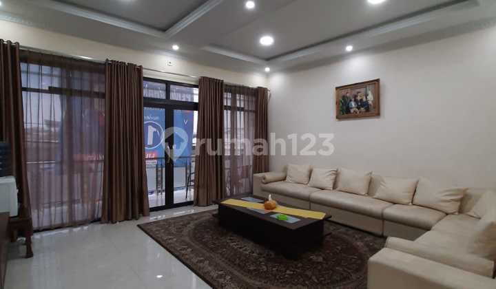 Dijual Ruko 3 Lantai di Mainroad Cimahi Sayap Jl. H..amir Mahmud.