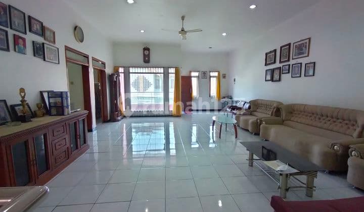 Rumah 2 Lantai Untuk Keluarga Besar Di Tki Bandung