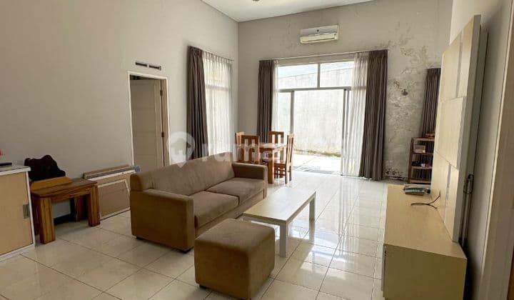 Good Furnished House, Mayang Sunda Baru Parahyangan City, Bandung