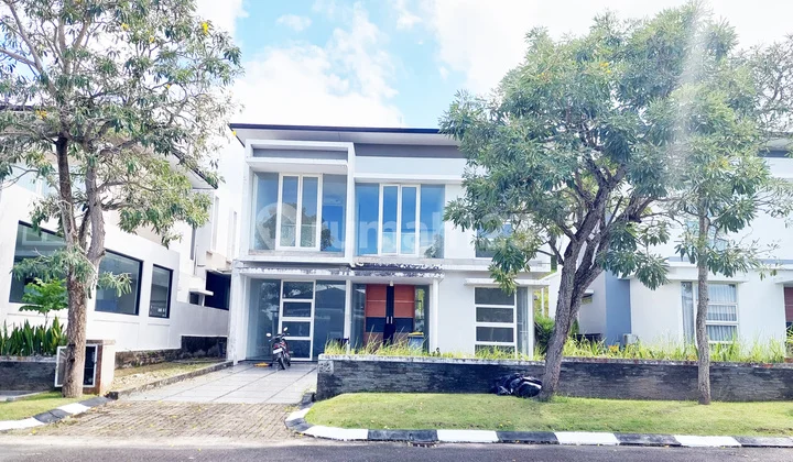 Dijual Rumah 2 Lantai di Grand Summit, Sekupang