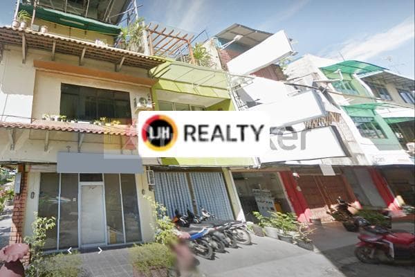 Ruko Komplek Wira Mustika 3 Lantai Siap Pakai di Nagoya