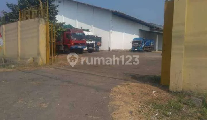 Gudang Besar Siap Pakai di Sragen Akses Kontainer