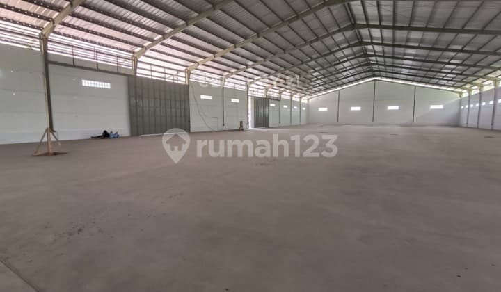 Gudang Dan Ruko Di Jl Propinsi Tasikmalaya