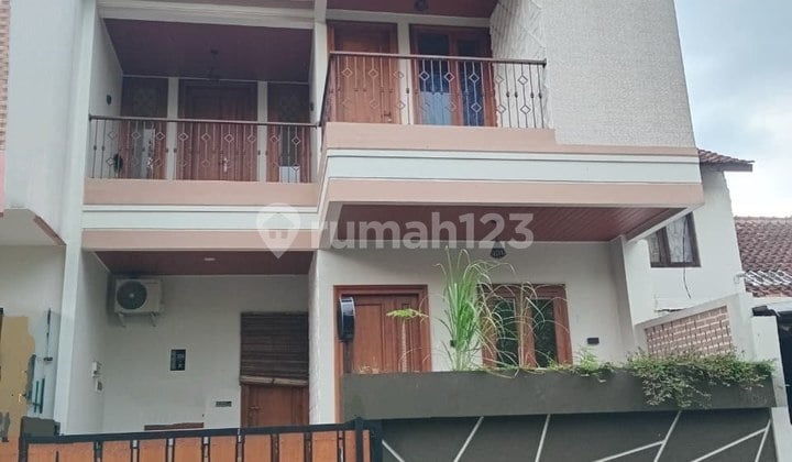 Jual Express Sampe Deal! Rumah Bagus Kokoh Terawat 2 Lantai Dekat Univ Widyatama