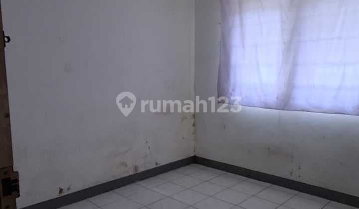 Jual/Sewa Rumah Besar Ngeblong di Kopo Permai Cocok untuk Hunian dan Usaha Lingkungan Nyaman
