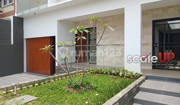 Ini Rumah Baru dan Detailnya Keren Banget Bosku! SHM di Setiabudi Regency Bandung Utara