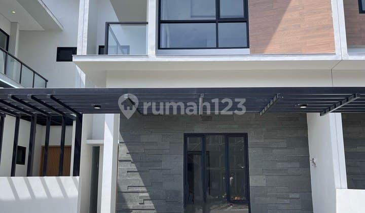 RUMAH LUX BARU KEREN DALAM CLUSTER DI PONDOK HIJAU SETIABUDI BANDUNG UTARA