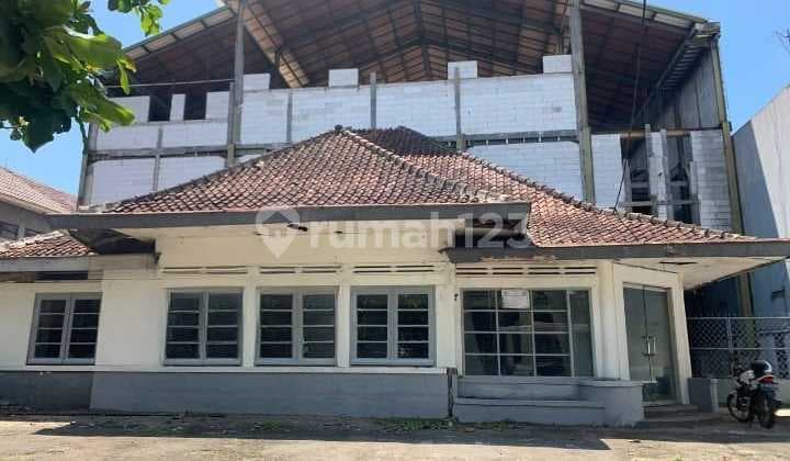 Dijual Rumah Lama Hitung Tanah di Jl.supratman Bandung