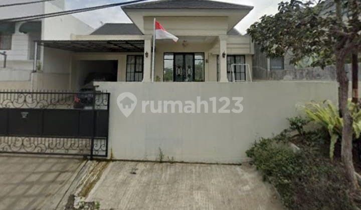 Dijual Rumah Lux Murah di Komplek Setiabudi Regency