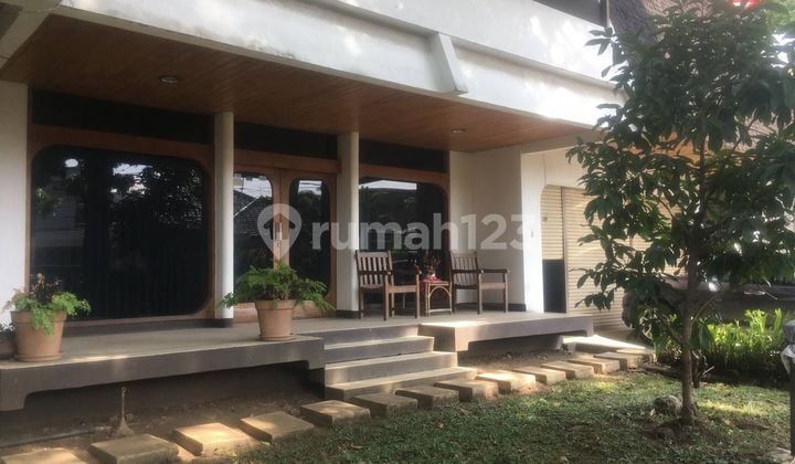 Rumah di Area Dago juanda Jalan utama Bandung pusat Rumah di Area Dago juanda Jalan utama Bandung pusat