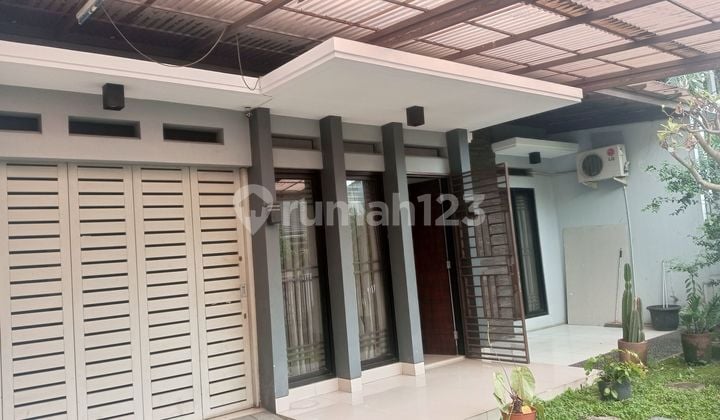 Disewakan Rumah di Area Komplek Batununggal Indah SHM Siap Huni