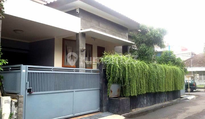Istimewa Mewah Dijual Rumah Di Turangga Buahbatu 2 Lantai Bagus Siap Huni Shm
