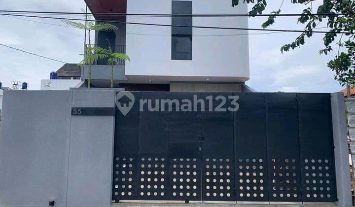 Rumah Baru Ada 1 Unit Ready Siap Huni di Area Turangga Buahbatu Dekat Tsm