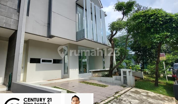 Rumah Asri Harga Terbaru 2 Lantai Modern di Discovery Bintaro Sc-16056