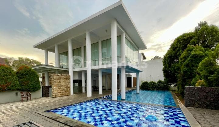 Rumah Dekat Bintaro dengan Utilitas Tinggi di Green Serpong Af-17657