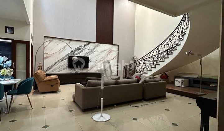 Rumah Minimalis Dijual Cepat Siap Huni di Senayan Bintaro Jaya Ut-16274