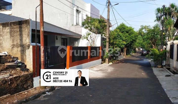 Rumah dengan Tanah 240M² Harga <3M Area Bintaro Sektor 5 Ip-17425
